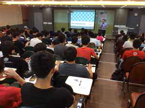 藍眼科技、藍眼知識學院、饅頭老師演講照片Photo_12